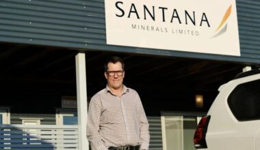 Santana quizzed over footing catastrophic failure bill