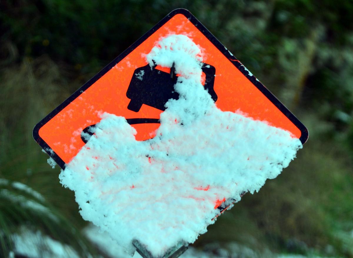 Snow warnings for South Island highways