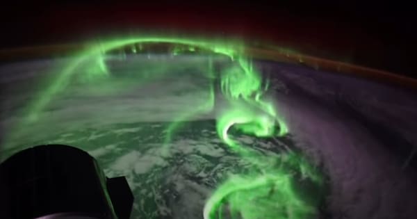 SpaceX Dragon shuttle captures 'ethereal' view of Southern Lights