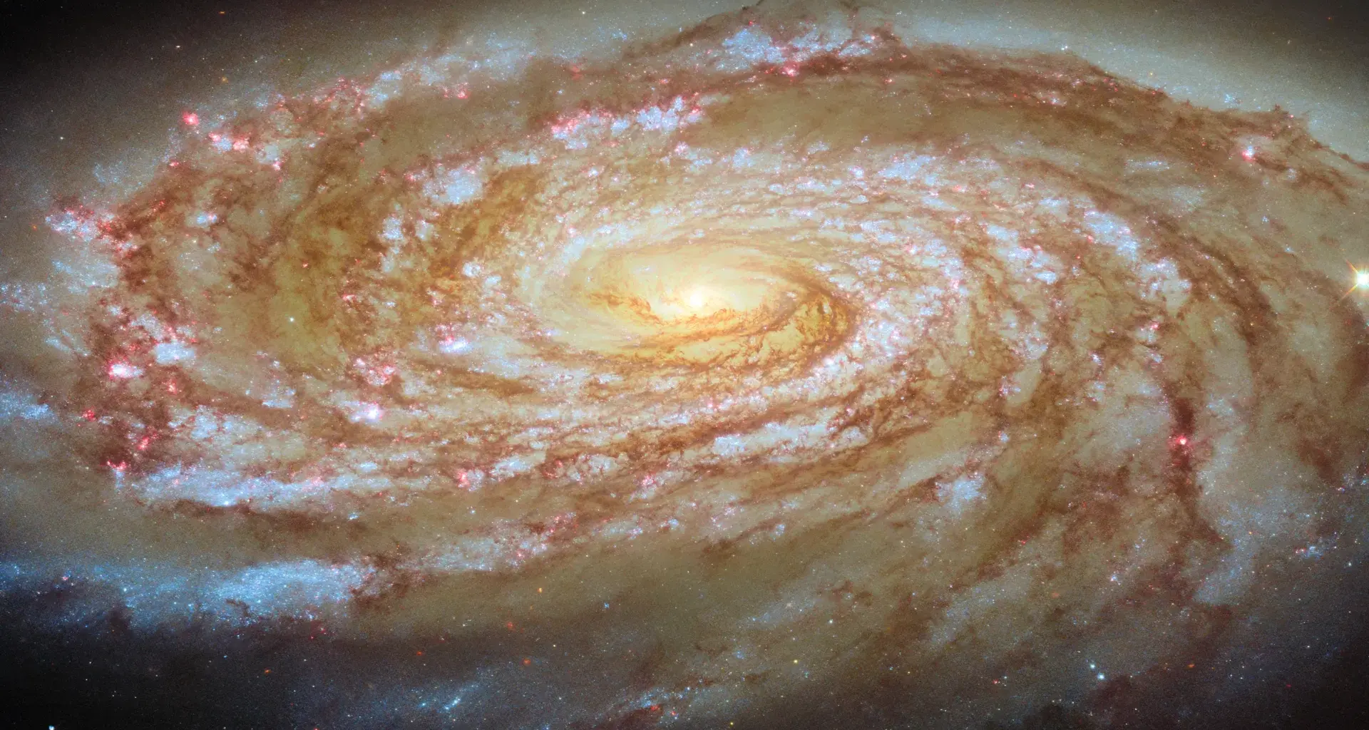 Hubble captures M88 on a perilous journey that could change it forever