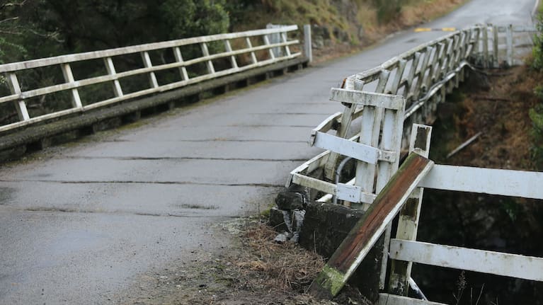 The Arawhakatu bridge is in need of urgent repair. (Source: Emily Ireland)