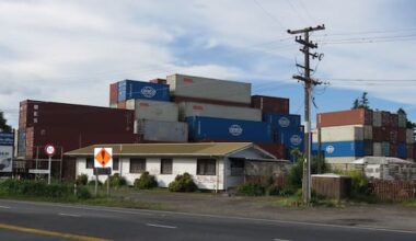 Katikati shipping container terminal leaves for Hamilton amid complaints