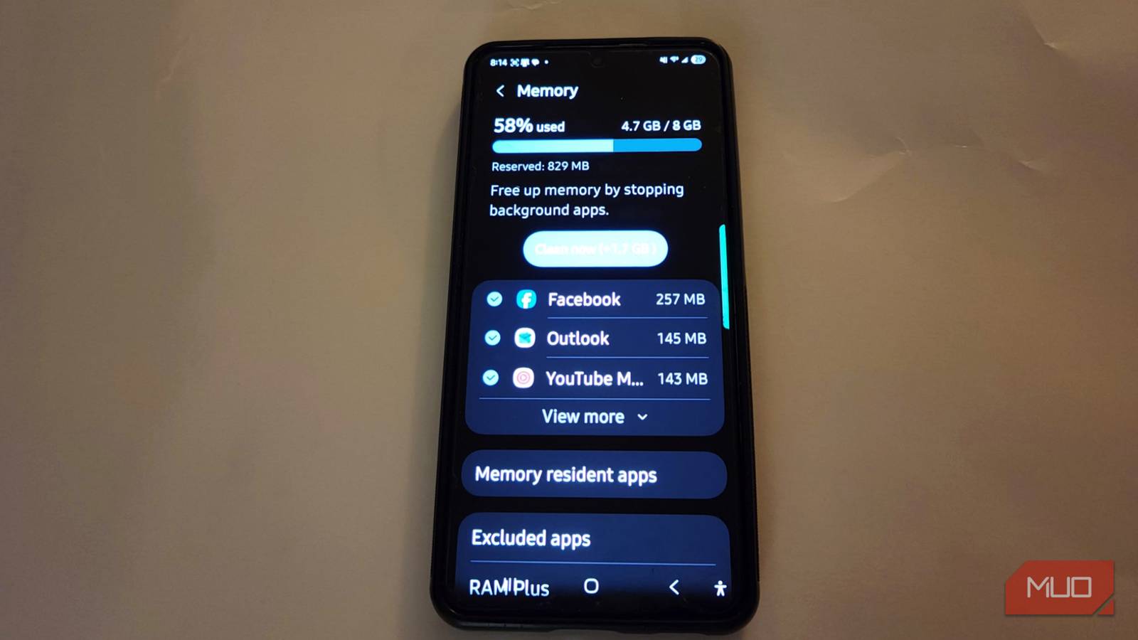 My Galaxy was stuttering until I disabled the memory feature Samsung turns on by default