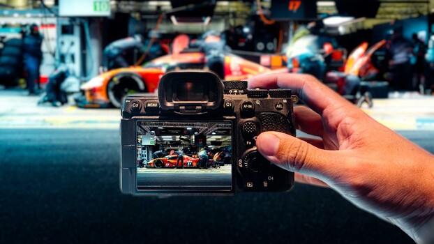 Le Mans in 40 Hours: Motorsport Photography Guide