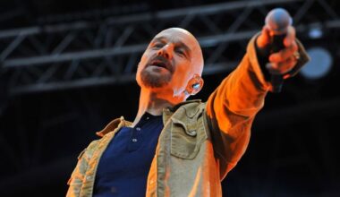 James Announce New Zealand Show