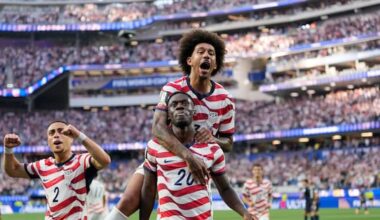 US begins home World Cup with dominant 4-1 win over Paraguay