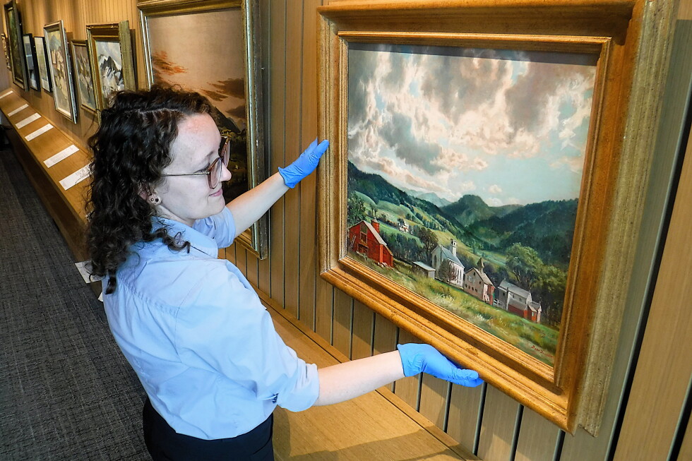 Addition allows exhibit of large private collection of 20th-century Vermont art