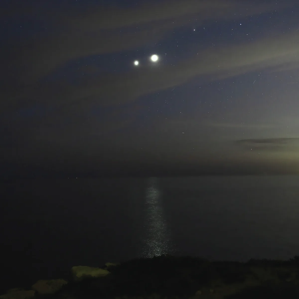 Venus and Jupiter reflected on the sea, captured by Giovanni Passalacqua from Punta Secca, Sicily, Italy, 8 June 2026, 21:55 local time.
Equipment: Canon EOS R DSLR camera, Sigma 35mm lens, Manfrotto tripod
Exposure: ISO 2000, f/2.2, 3s
Software: Photoshop