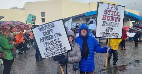 Waitaki residents outraged over 'unaffordable' rate hikes