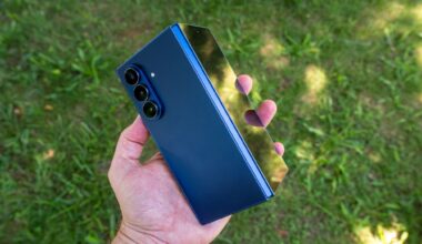 Should you wait for the Samsung Galaxy Z Fold 8?