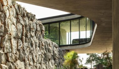 Tetro Arquitetura’s Xingu House Turns a Complex Brazilian Hillside Into Something Extraordinary