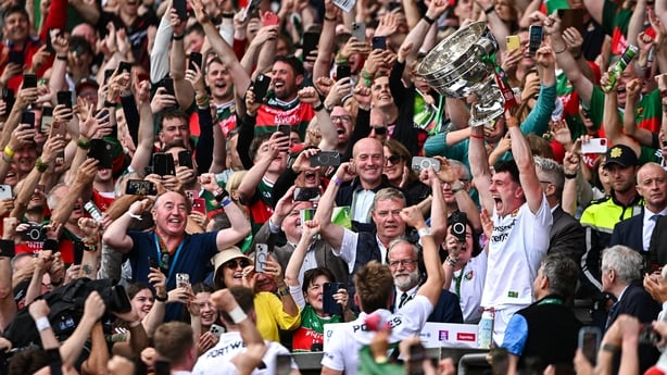 26 July 2026; Mayo capatain Jack Coyne lifts the Sam Maguire Cup after the GAA Football All-Ireland Senior Championship final match between Kerry and Mayo at Croke Park in Dublin. Photo by David Fitzgerald/Sportsfile