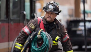 CHICAGO FIRE -- "Firehouse 66" Episode 1416 -- Pictured: Joe Minoso as Cruz