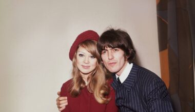 Photo of Pattie Boyd and Eric Clapton