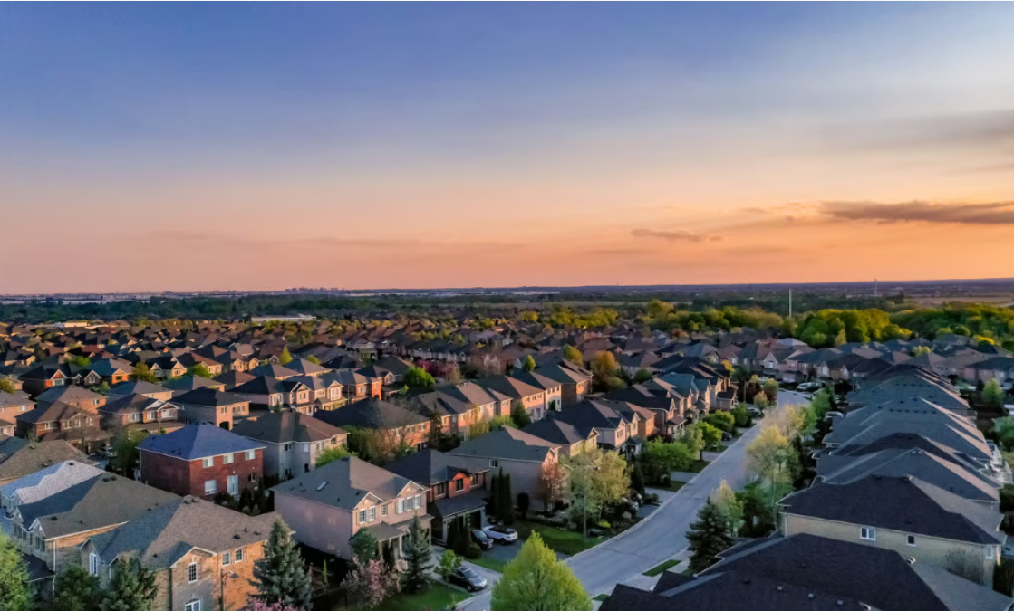 National home prices fall in Q2, but rebound could be near: Royal LePage