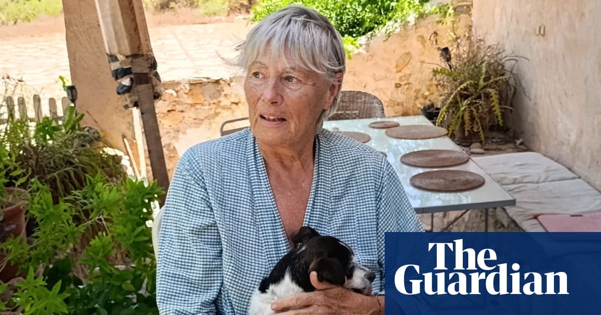 ‘I had an incredible escape’: British woman tells of close encounter with Spanish wildfire | Spain