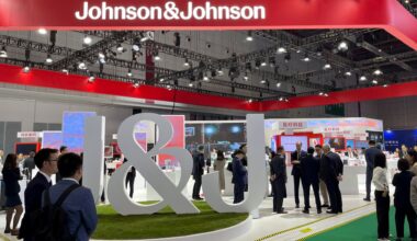 AI stocks rebound, and why J&J's earnings guidance cut is not cause for concern