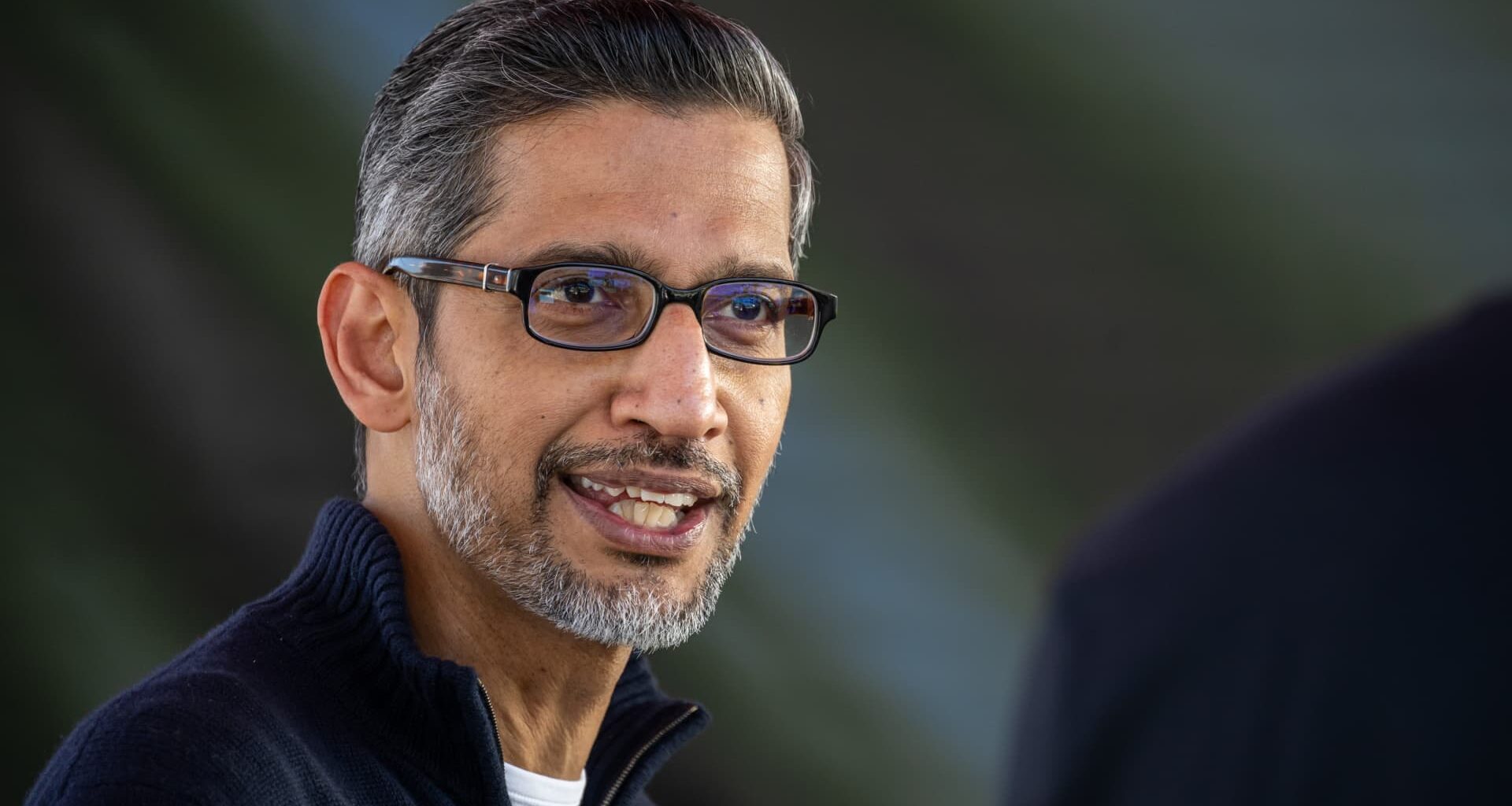 Alphabet shares fall on report its Gemini 3.5 Pro AI model is delayed
