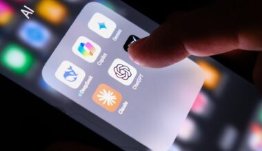 Don't rely on AI for personal finance advice, study finds