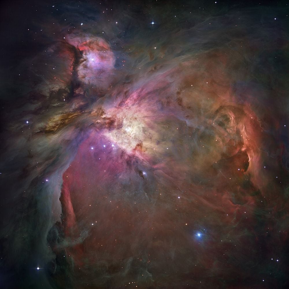 The Orion Nebula (M42) is one of the most breathtaking objects in the night sky. Aside from being visually gorgeous as this Hubble image shows, it's also important scientifically, and astronomers and astrophysicists are always discovering new things about Orion. New radio observations have revealed previously unseen features in the nebula. Image Credit: By NASA, ESA, M. Robberto (Space Telescope Science Institute/ESA) and the Hubble Space Telescope Orion Treasury Project Team - http://hubblesite.org/newscenter/newsdesk/archive/releases/2006/01/https://www.spacetelescope.org/news/heic0601/, Public Domain, https://commons.wikimedia.org/w/index.php?curid=1164360
