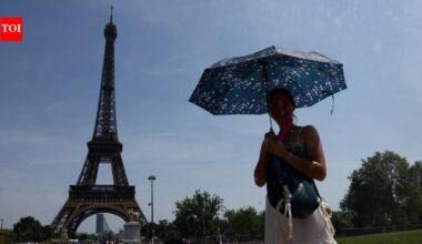 Climate Change: Degrees of denial: Paris blames US for climate change in heated exchange