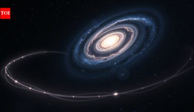 Ghost particle detected beneath Antarctica leads scientists to hidden galaxy 11 billion light years away |