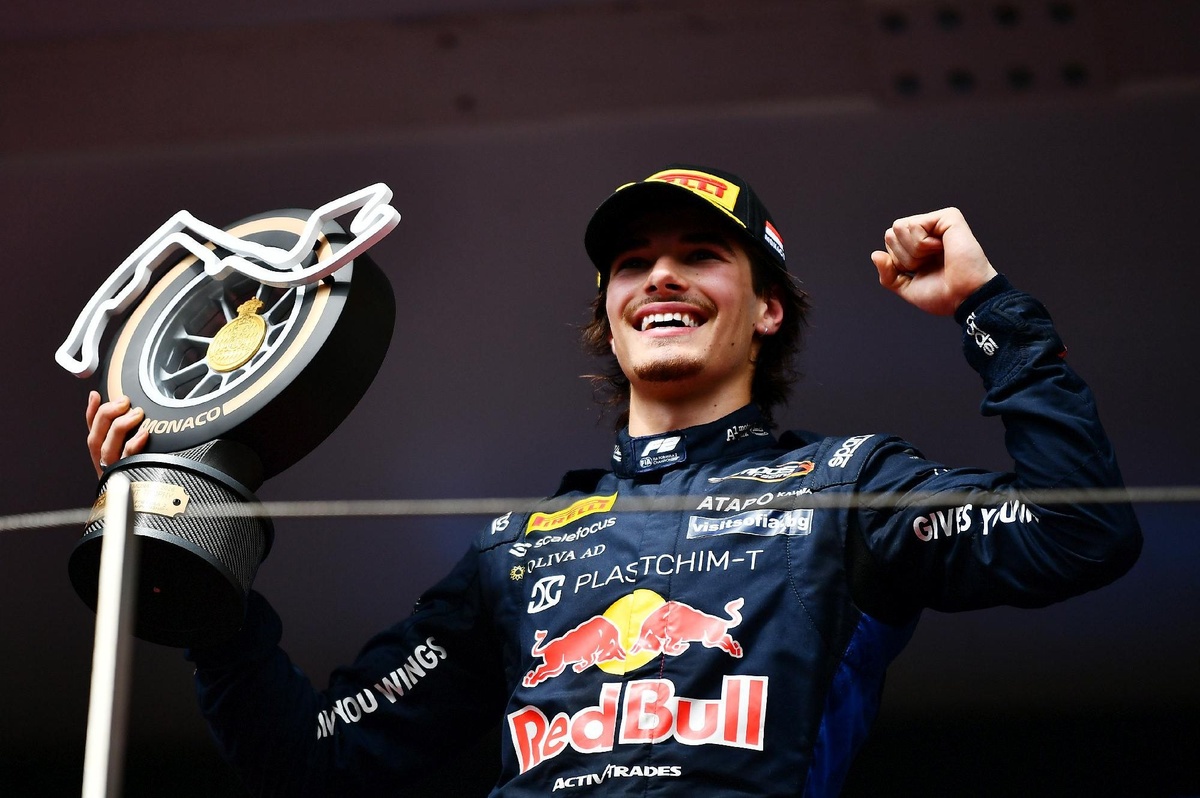 Why Red Bull and Racing Bulls face a tough decision over 2027 F1 line-ups