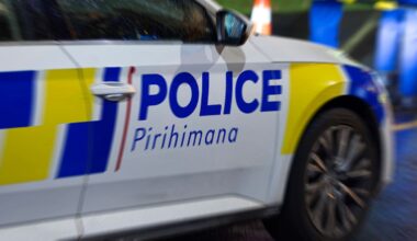 Auckland crashes close Penrose Road, cause southbound delays on Northern Motorway