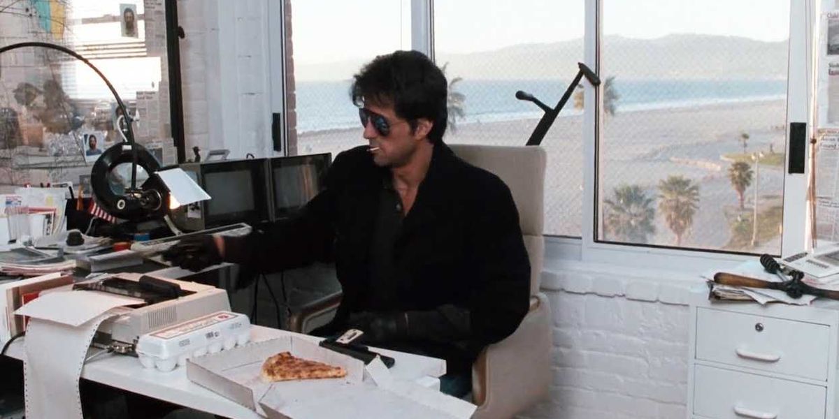 Sylvester Stallone’s Greatest Cinematic Moment Was Showing Us How Ultimate Action Stars Eat Pizza