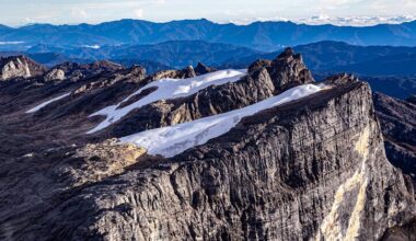 Southwest Pacific’s last tropical glacier could vanish within months