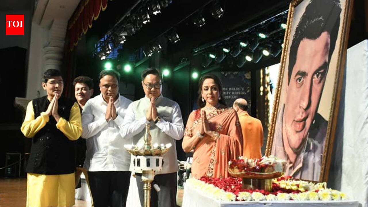 Hema Malini pays emotional tribute to late husband Dharmendra as she marks 60 years in cinema- PICS |