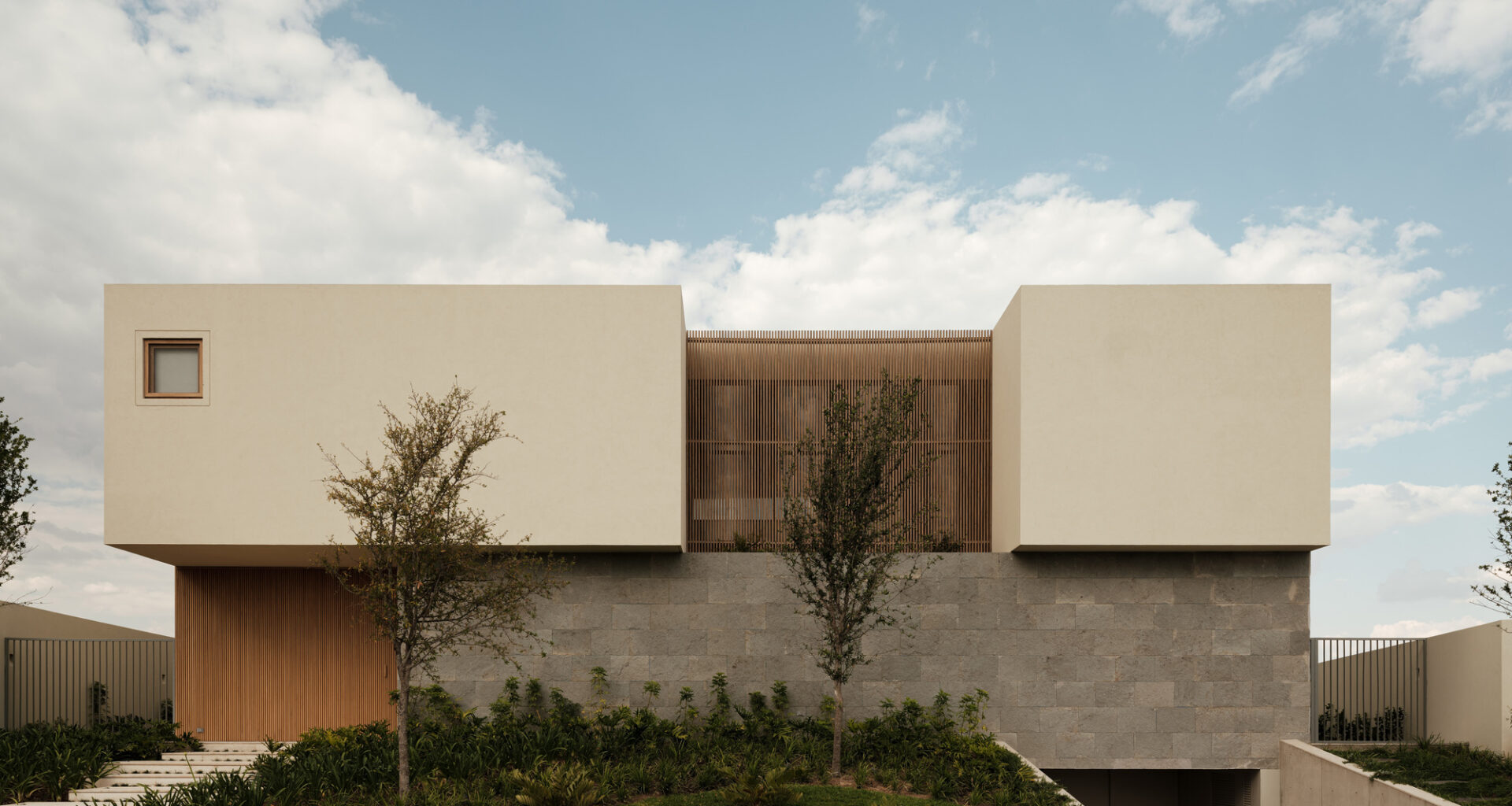 PR House / 0studio Arquitectura