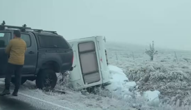 'Absolute cluster': Mayor defends discouraging Tekapo visitors amid snowfall