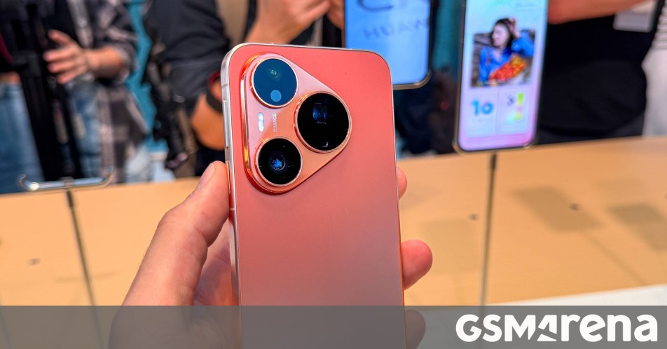 Huawei Pura 90s Pro hands-on: a look at the more compact option in the duo