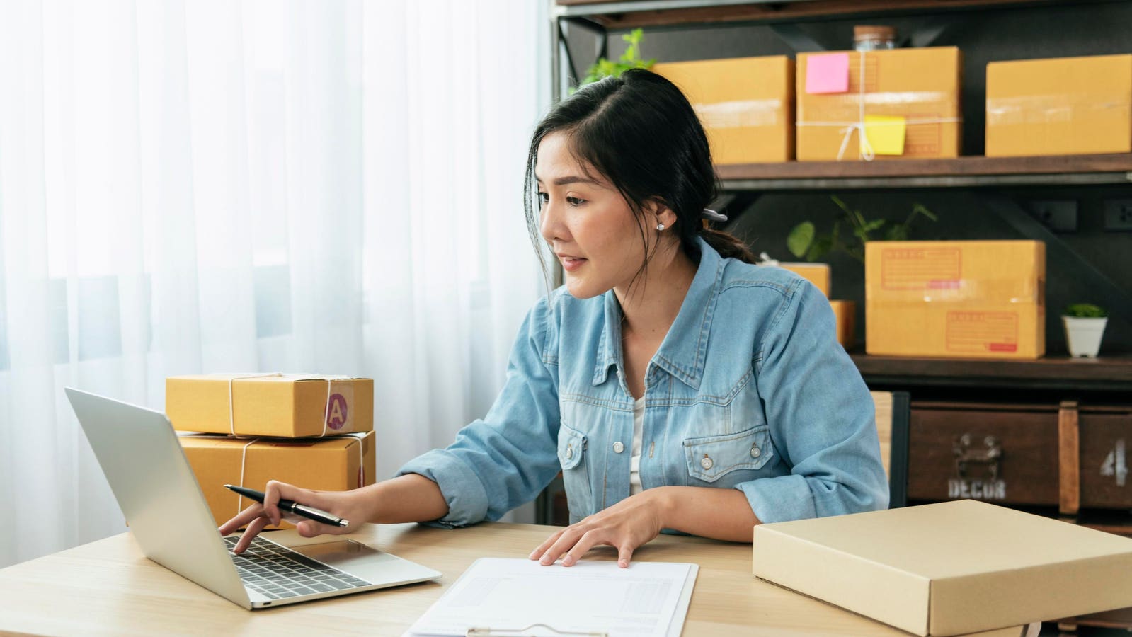 10 Scalable Business Ideas You Can Start With $20K Today