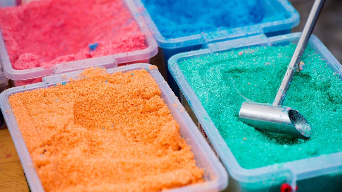 Asbestos in kids’ play sand: Safety claims under scrutiny as regulators use supplier’s assessment for official advice