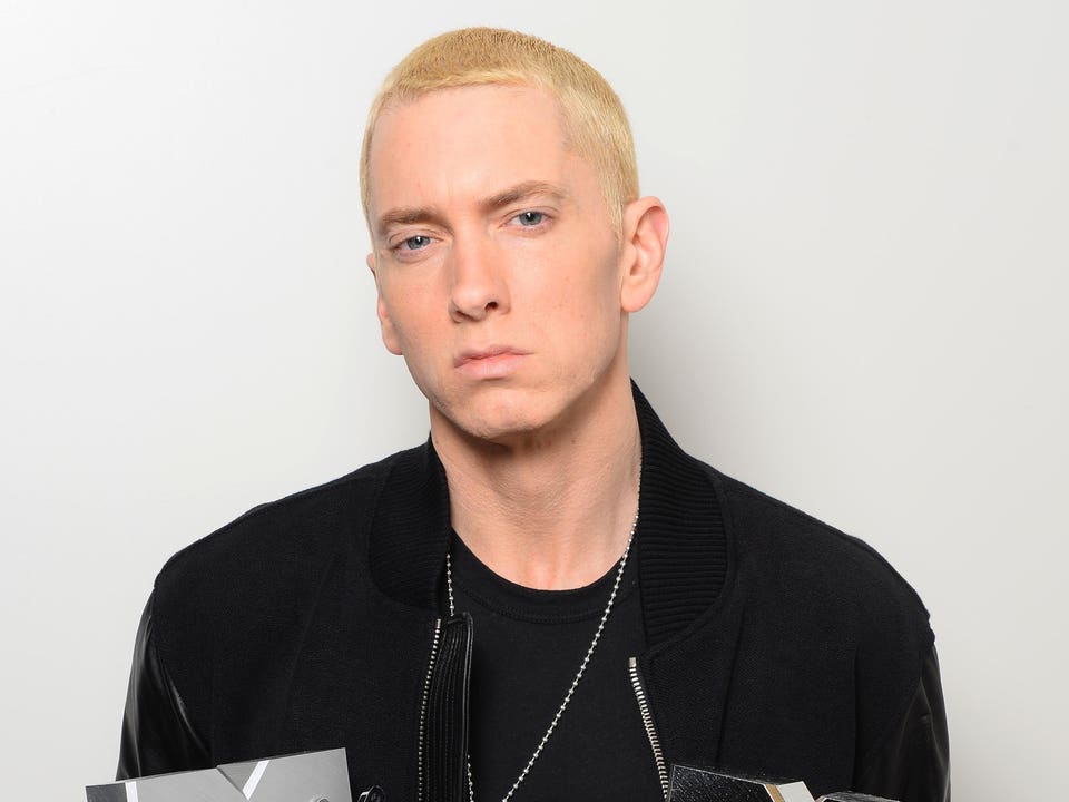 MTV EMA's 2013 - Eminem Dressing Room Exclusive