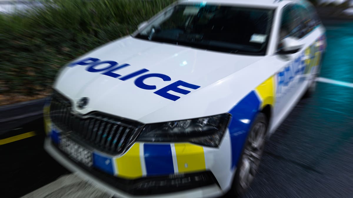 Young people arrested in Auckland after high-speed chase in stolen car across motorways