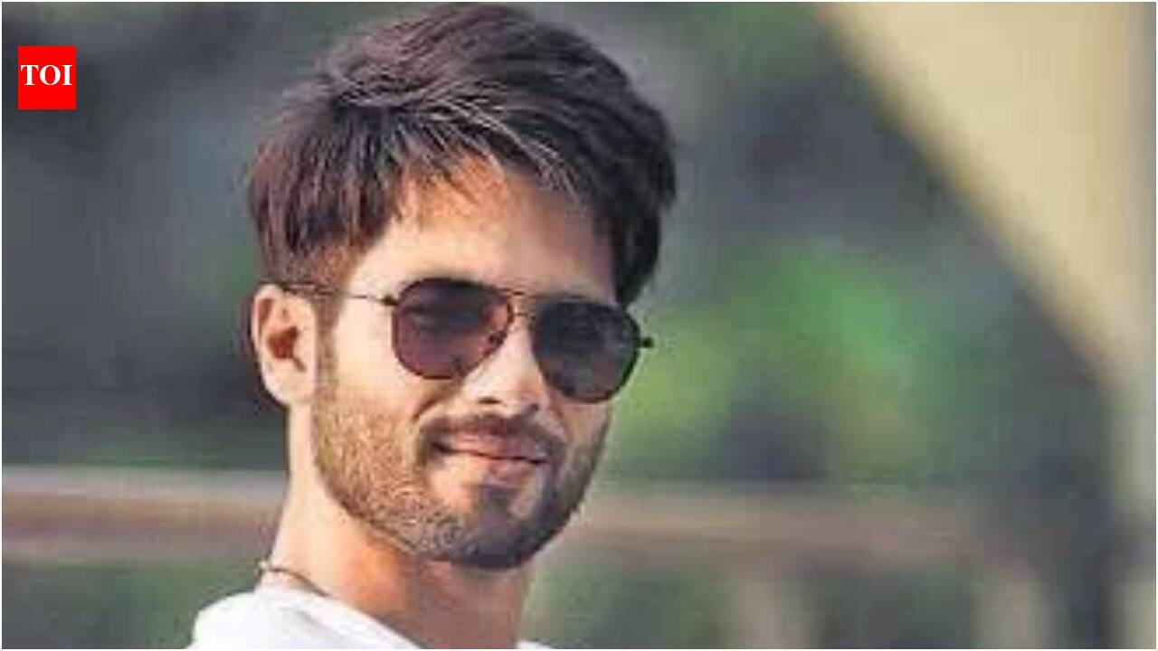 Shahid Kapoor extends support to student protests, asks what happens when youth loses faith in education | Hindi Movie News