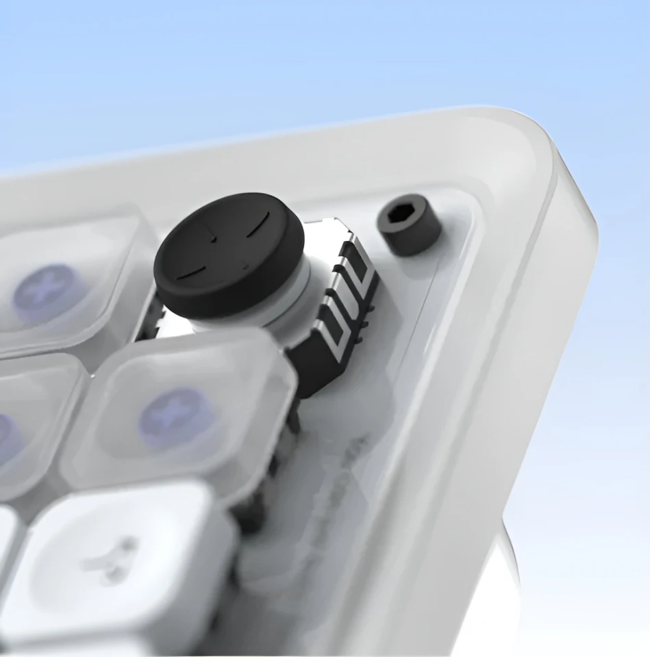 A small joystick is included