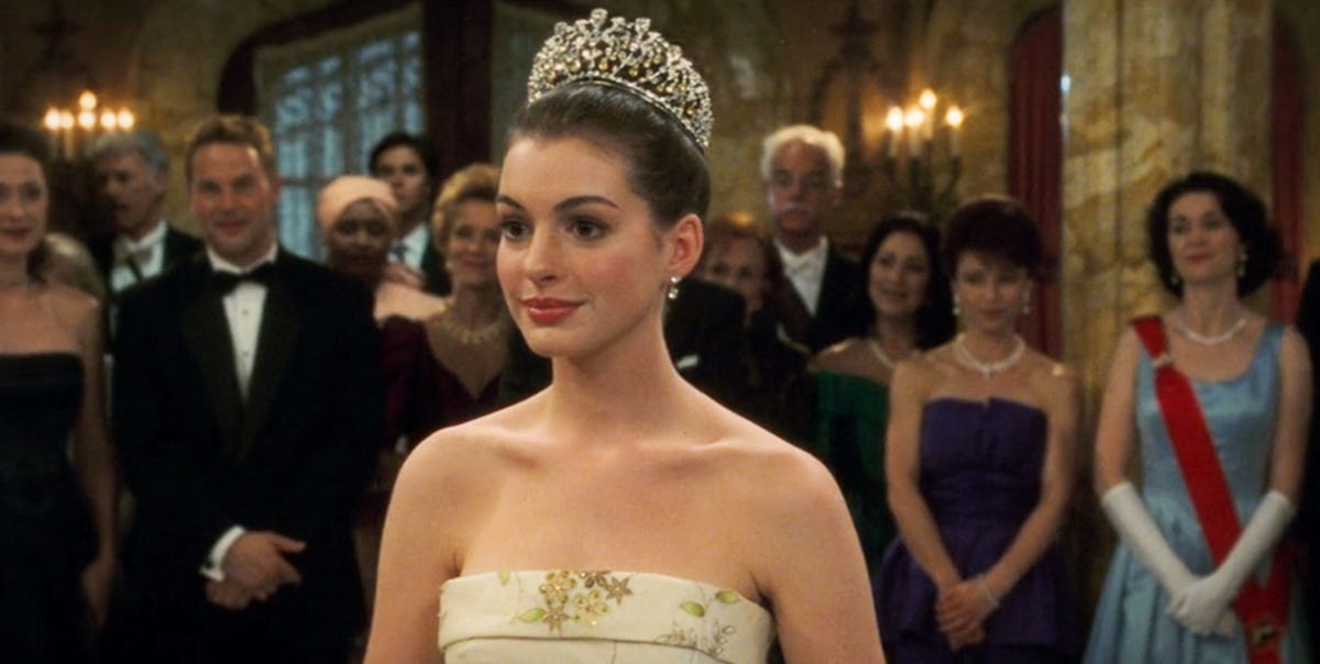 Anne Hathaway gives Princess Diaries 3 update that she knows will disappoint fans