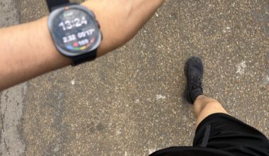 This reporter runs with the Galaxy Watch Ultra 2 during a running event hosted by Samsung Electronics at St. James Park in London, Thursday (local time). The photo may look effortless, but capturing it while running took far more attempts than the reporter would like to admit. Korea Times photo by Nam Hyun-woo