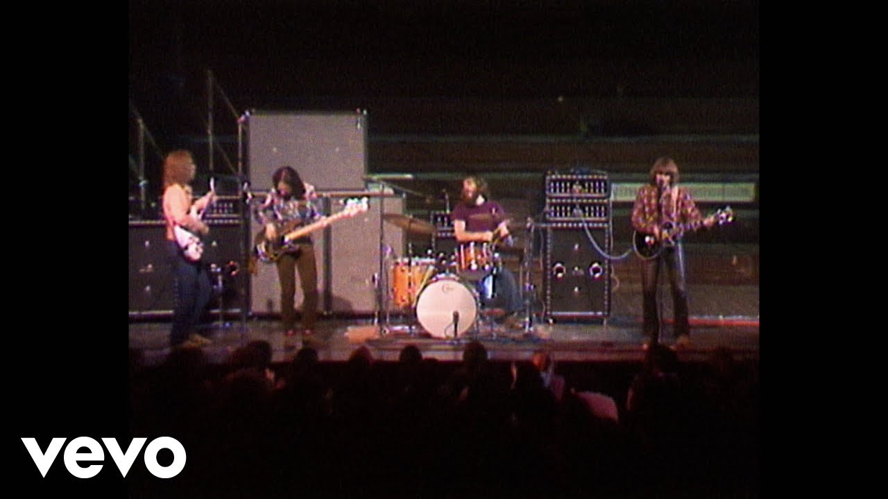 Creedence Clearwater Revival - Proud Mary (Live At The Royal Albert Hall) - YouTube