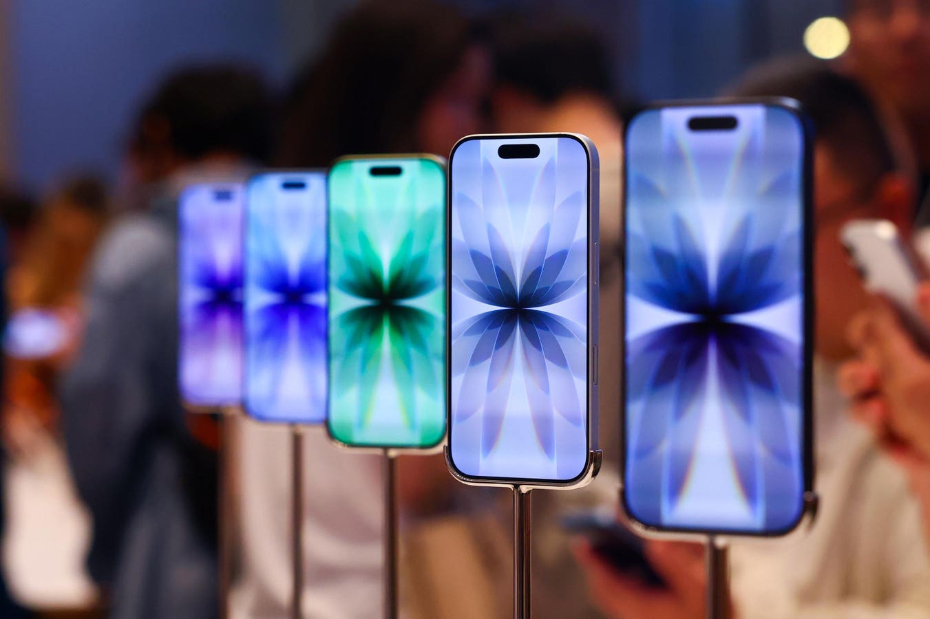 Apple Will Now Lease iPhones And Other Products With Klarna