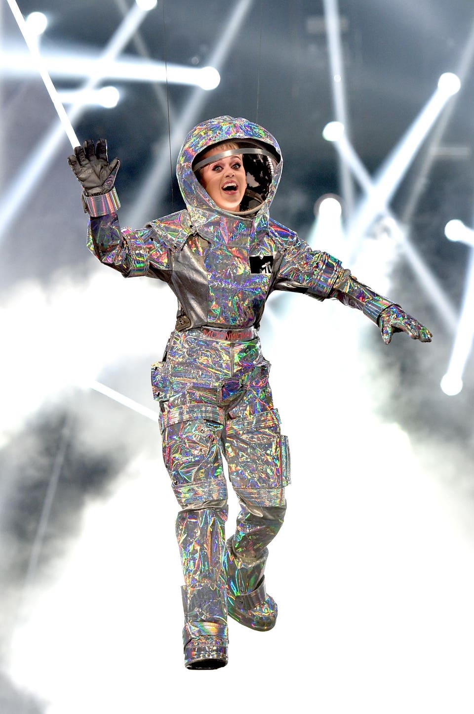 2017 MTV Video Music Awards - Roaming Show