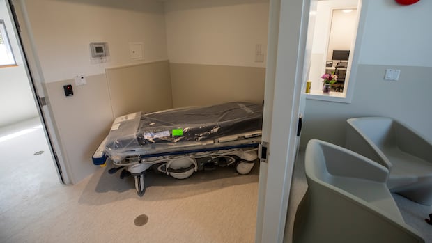 'Blanket' forced treatment of involuntary psychiatric patients unconstitutional, B.C. court rules
