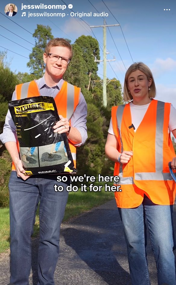 Jess Wilson and Anthony Marsh in an Instagram clip from March showing them preparing to fill a pothole in Dromana.