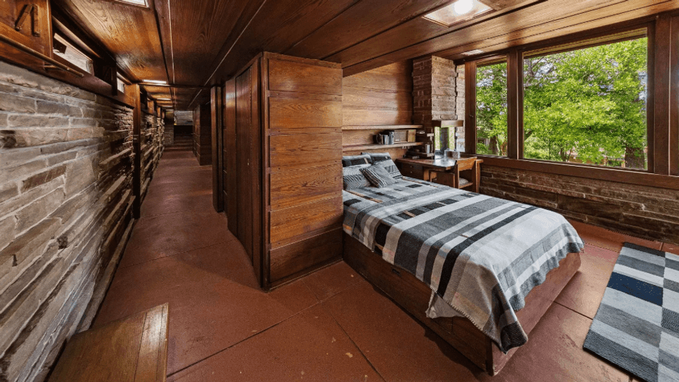 Image via Sotheby's International Realty