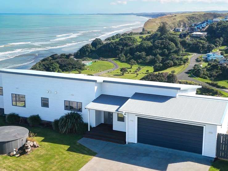 Where are Kiwis buying homes? Opes Partners economist Ed McKnight lists the regions that are benefiting most from the Auckland exodus. Video / OneRoof