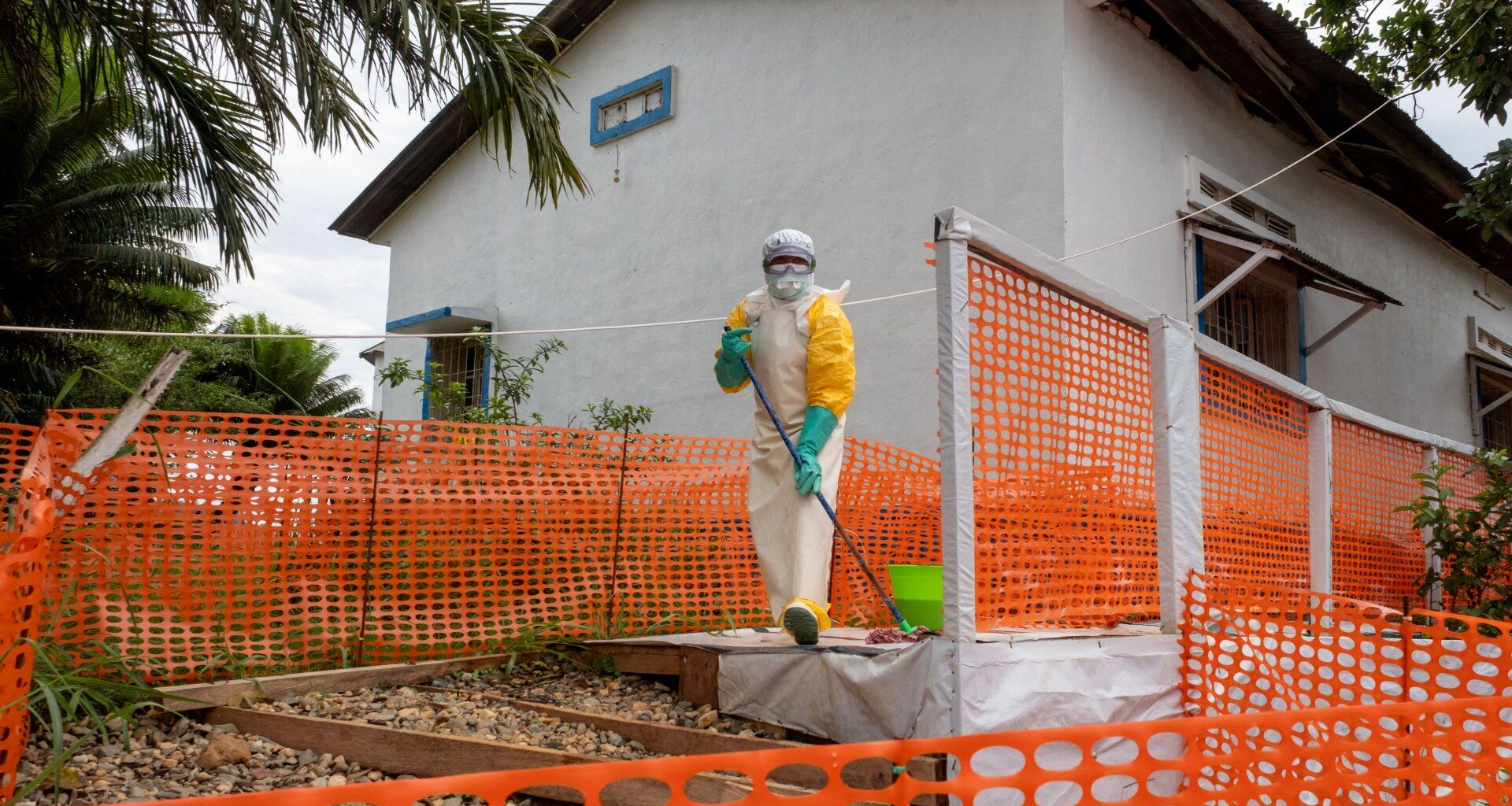 Ebola deaths in DRC surge past 1,300 as virus ‘spreading like a wildfire’ | Ebola News